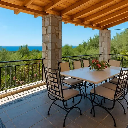 Seaside Serenity - Stylish Seaview Lägenhet *