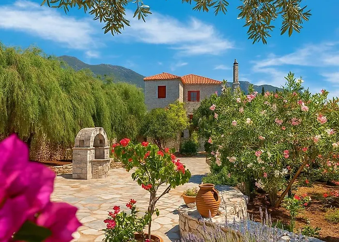 Appartement Seaside Serenity - Stylish Seaview Kotronion (West Mani)