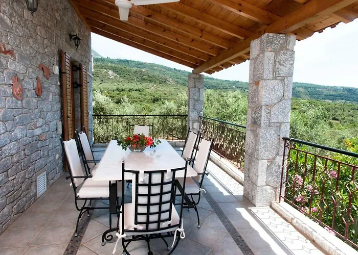 Seaside Serenity - Stylish Seaview Appartement